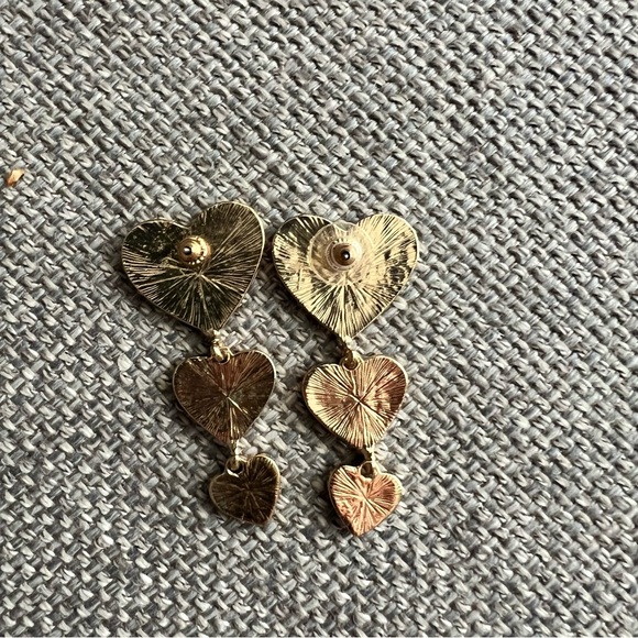 Blush Pink Triple Heart Dangle Statement Earrings 🌿 - Picture 4 of 5